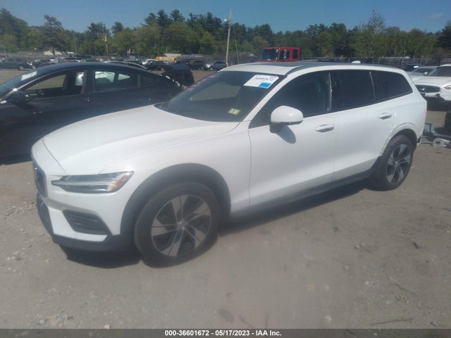 2020 Volvo V60, VIN: YV4102WK9L1036418