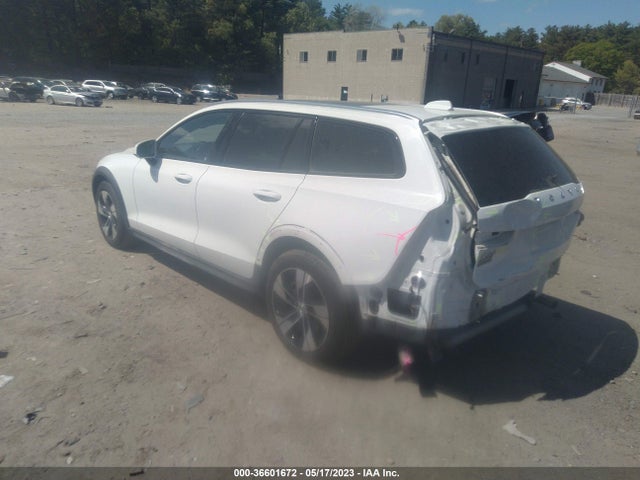 2020 Volvo V60, VIN: YV4102WK9L1036418