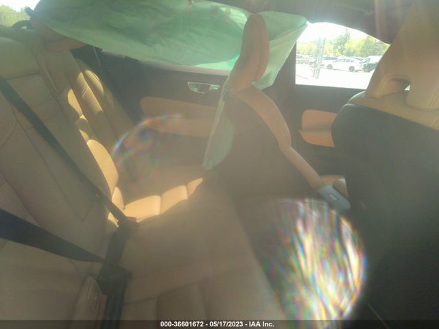 2020 Volvo V60, VIN: YV4102WK9L1036418