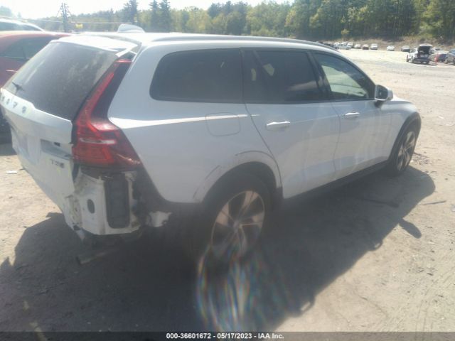 YV4102WK9L1036418 Volvo V60 CROSS COUNTRY
