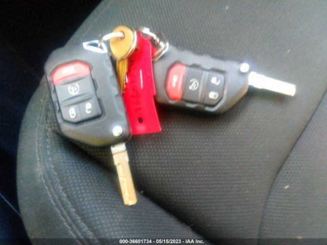 1C4HJXDG3JW132300 Jeep Wrangler Unlimited Sport S
