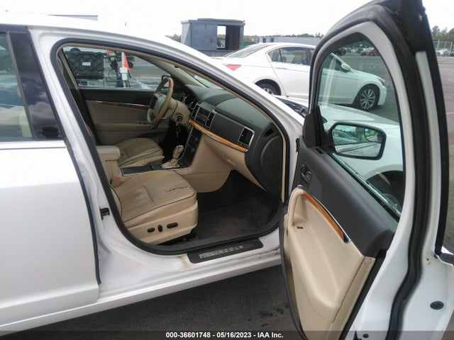 2011 LINCOLN MKZ VIN: 3LNHL2GC2BR753159