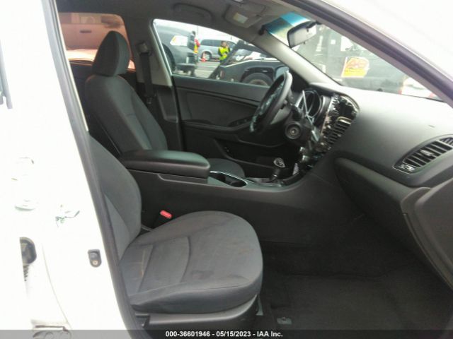 KNAGM4A71F5657730 KIA Optima Lx
