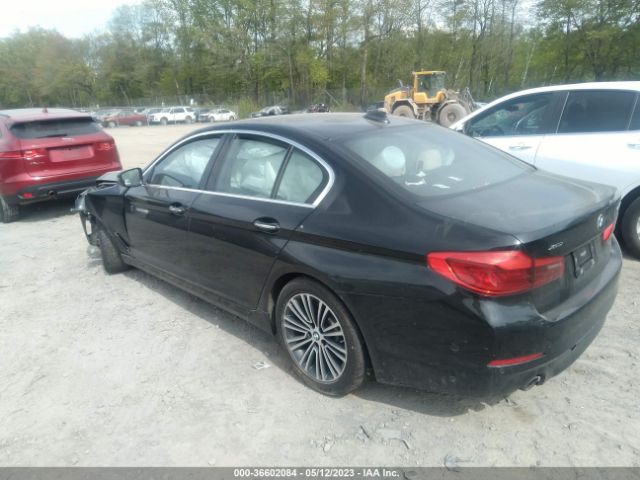 WBAJA7C38HG903853 BMW 5 Series 530i Xdrive