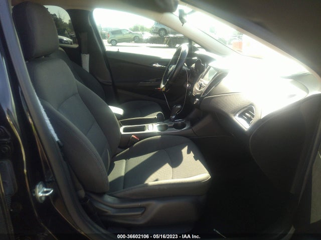 Chevrolet CRUZE LT 2018 1G1BE5SM5J7107571 Image 7