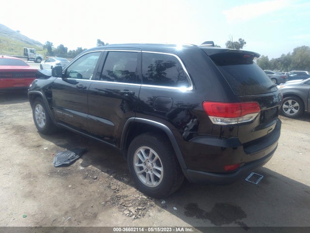 1C4RJEAG0JC124993 Jeep Grand Cherokee Laredo