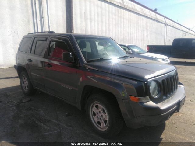 1C4NJPBB6GD603709 auction archive image
