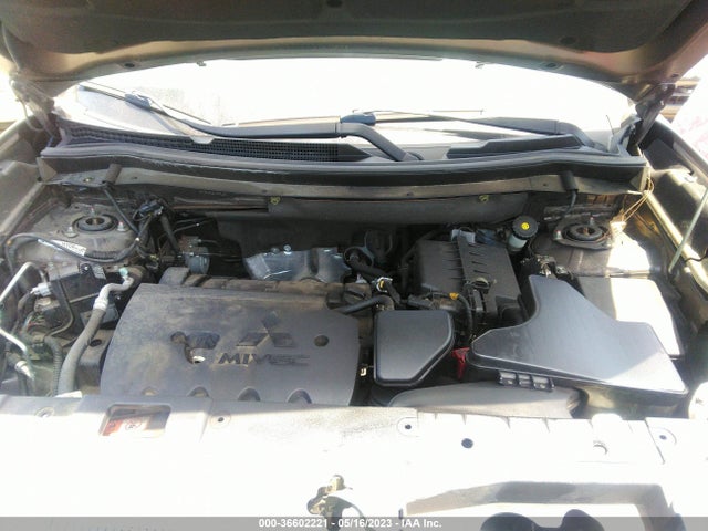 JA4AD3A3XGZ053260 Mitsubishi Outlander Se/sel