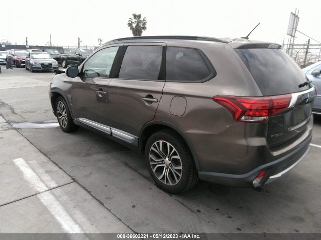 JA4AD3A3XGZ053260 Mitsubishi Outlander Se/sel
