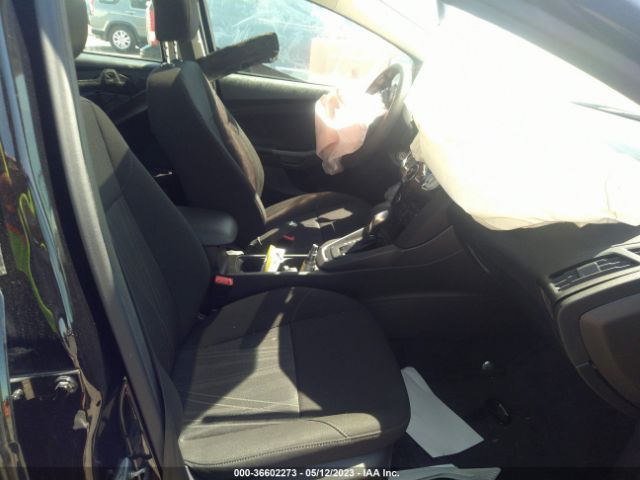1FADP3H21HL333554 Ford FOCUS SEL