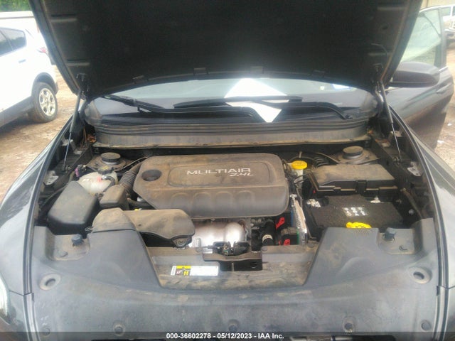 1C4PJLCB3HW650864 Jeep Cherokee Latitude