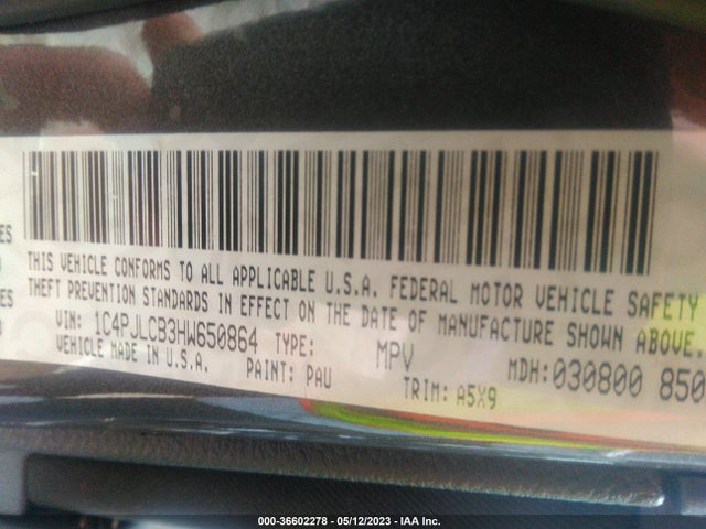 1C4PJLCB3HW650864 Jeep Cherokee Latitude