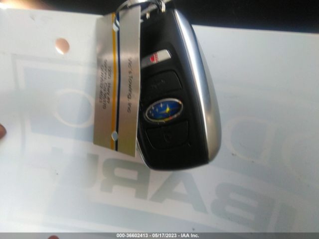 4S3BWAN60P3011454 Subaru Legacy Limited