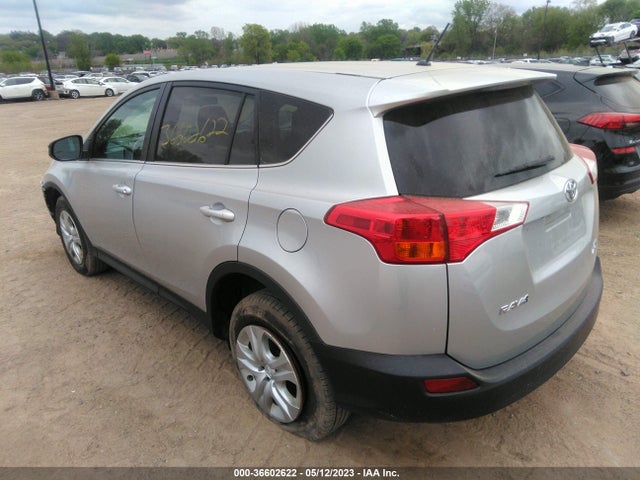 Toyota RAV4 LE 2015 2T3BFREVXFW267084 Image 4
