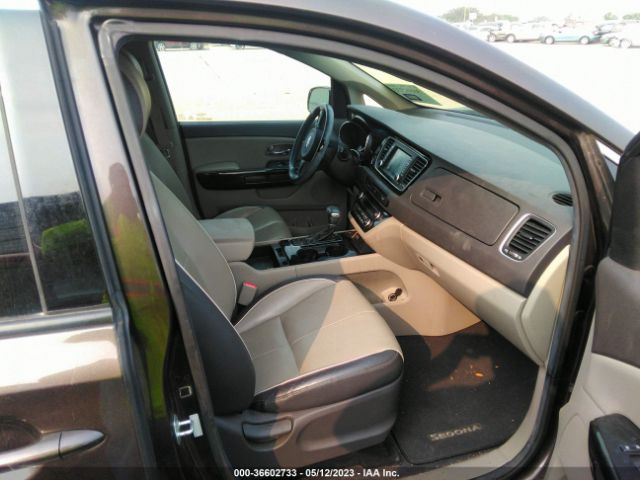 KNDMC5C15H6255715 KIA SEDONA EX