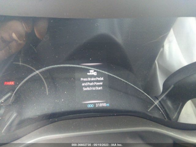 5TDJRKEC5MS067933 Toyota SIENNA XLE