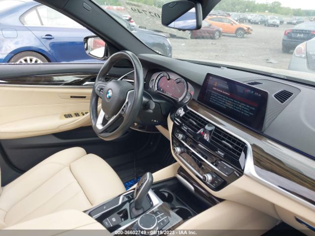 WBAJA7C50KWW12035 BMW 5 Series 530i Xdrive