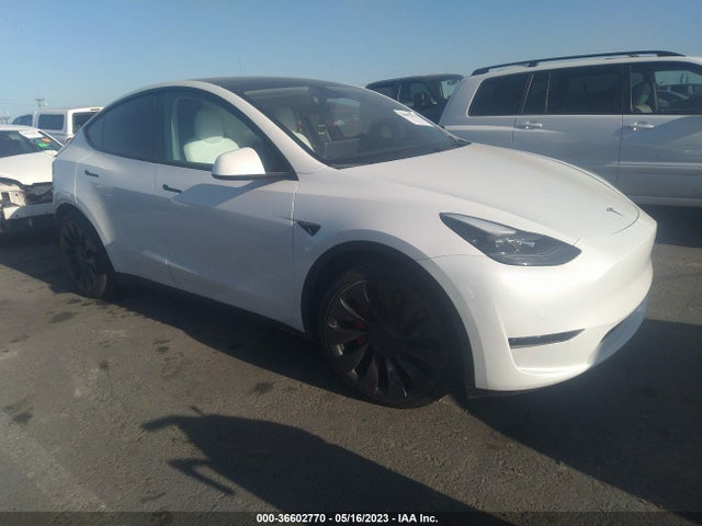 2022 7SAYGDEF9NF389512 main image