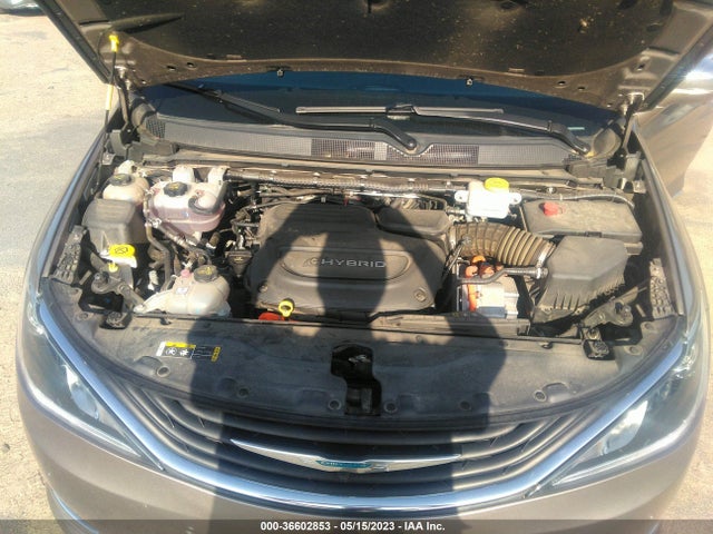 2018 Chrysler Pacifica Hybrid, VIN: 2C4RC1N7XJR159173