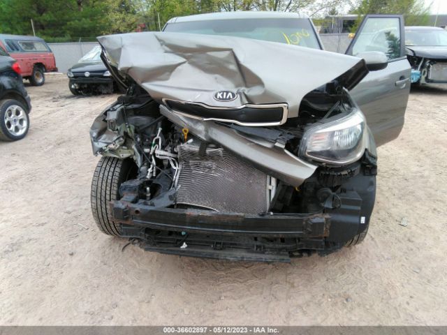KNDJN2A20F7176726 KIA Soul Base