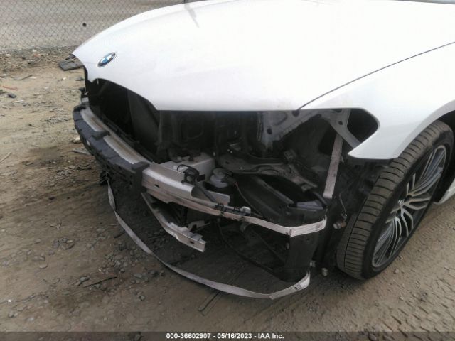 WBAJE5C3XHG478578 BMW 5 Series 540i
