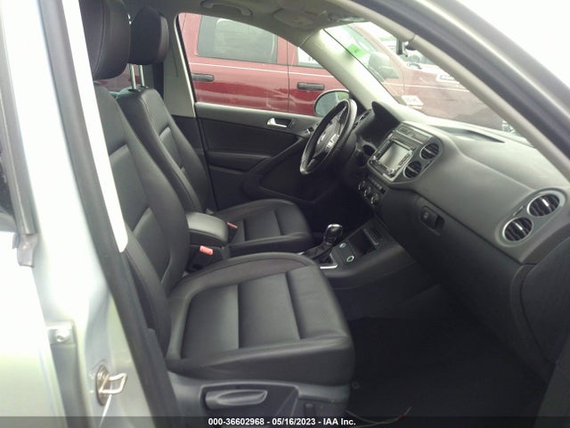 2015 VOLKSWAGEN TIGUAN SE VIN: WVGAV7AX6FW599482