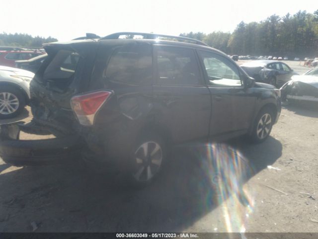 JF2SJAEC2JH467214 Subaru Forester Premium