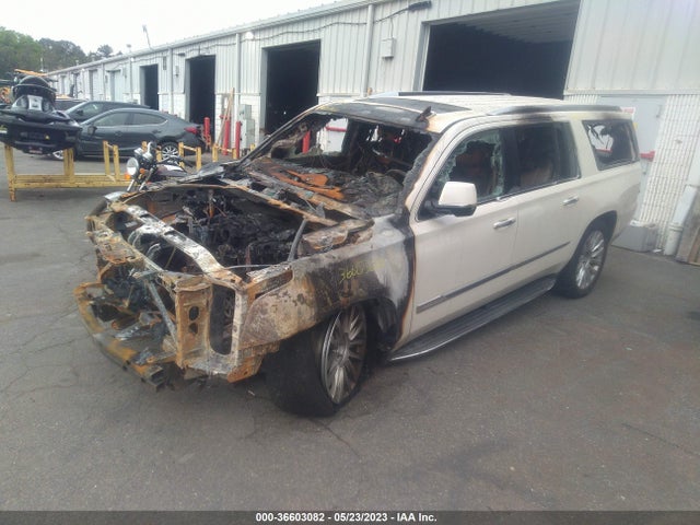 Cadillac Escalade Esv Luxury 2015 1GYS4SKJ4FR623456 Image 2