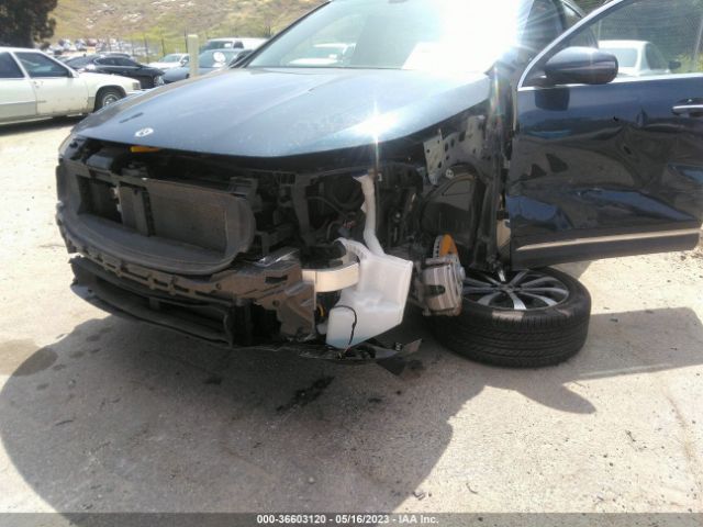 W1N4N4HB1NJ408176 Mercedes-Benz Gla Gla 250