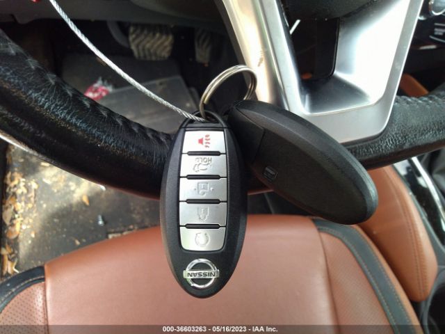 JN8AT2MT5JW467865 Nissan Rogue Sl