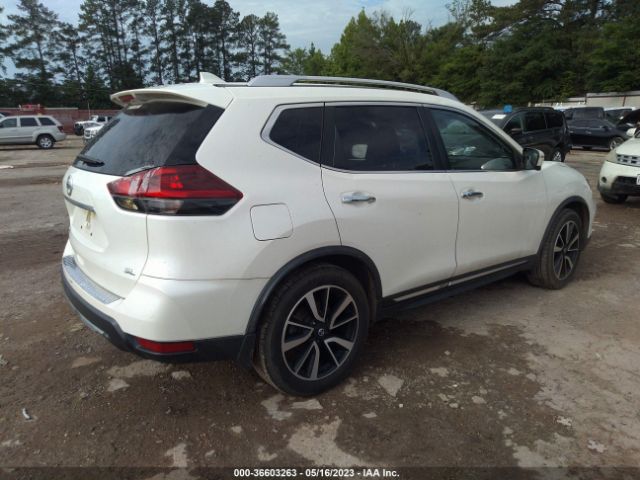 JN8AT2MT5JW467865 Nissan Rogue Sl