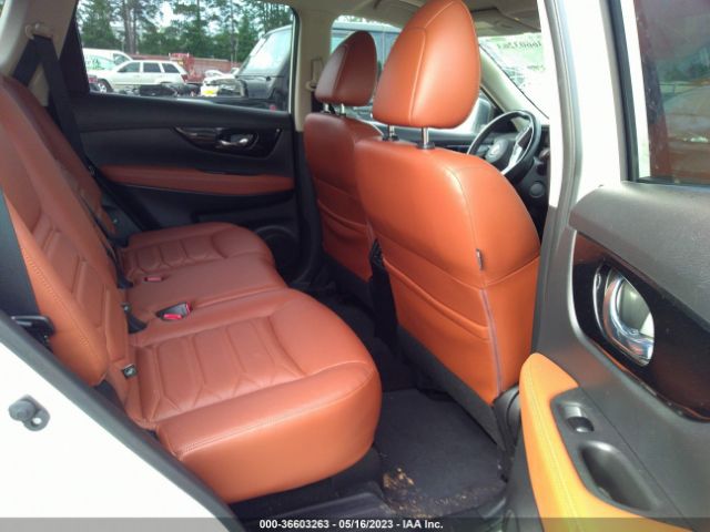 JN8AT2MT5JW467865 Nissan Rogue Sl