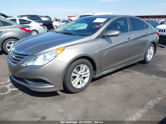 Hyundai SONATA GLS 2014 5NPEB4AC0EH932824 Image 2
