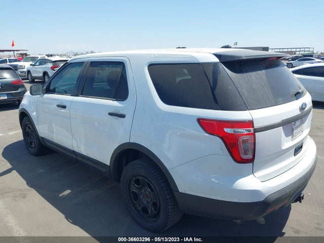 Ford UTILITY POLICE 2015 1FM5K8AR2FGB52336 Image 3