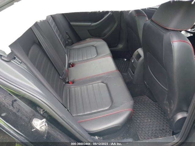 3VW5S7AJXFM415314 Volkswagen Jetta Sedan 2.0t Gli Se