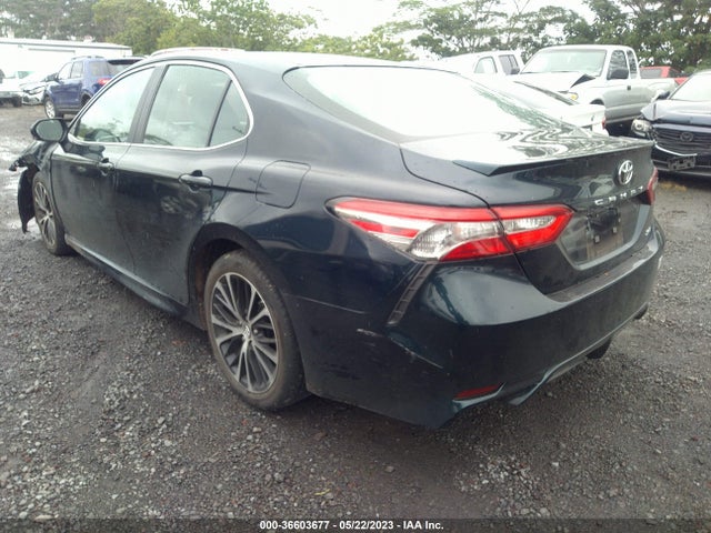 2018 Toyota Camry, VIN: 4T1B11HK7JU544308