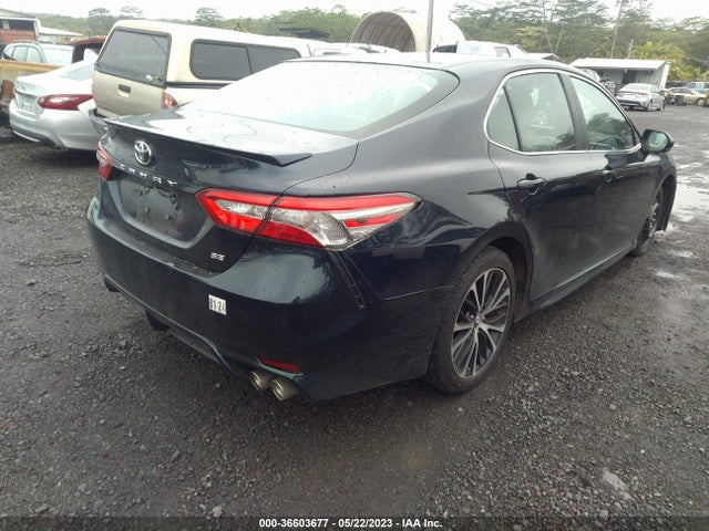 2018 Toyota Camry, VIN: 4T1B11HK7JU544308