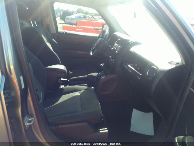 1C4NJPBA8ED570247 Jeep Patriot Sport
