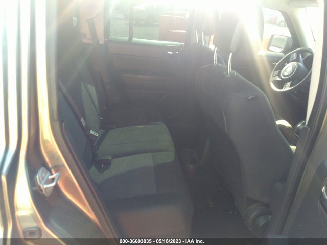 1C4NJPBA8ED570247 Jeep Patriot Sport