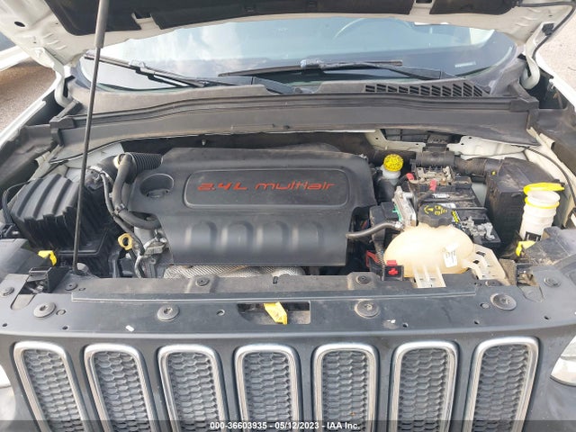 2015 JEEP RENEGADE LATITUDE VIN: ZACCJABT0FPB54487