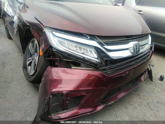 Honda Odyssey Touring 2018 5FNRL6H88JB000178 Image 6