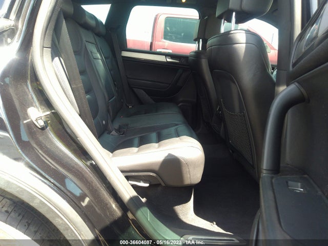 WVGDF9BP1ED008568 Volkswagen Touareg R-line