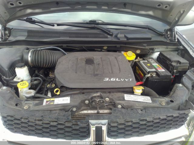2C4RDGCG4JR300001 Dodge Grand Caravan Sxt