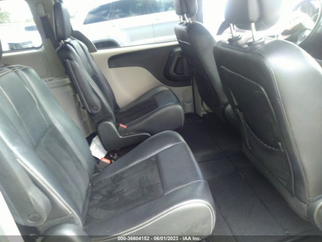 2C4RDGCG4JR300001 Dodge Grand Caravan Sxt