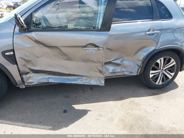 JA4AP3AUXLU013798 Mitsubishi Outlander Sport Es 2.0/sp 2.0