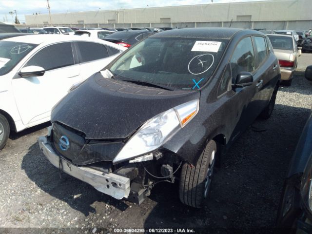 1N4AZ0CP6FC300402 Nissan LEAF S