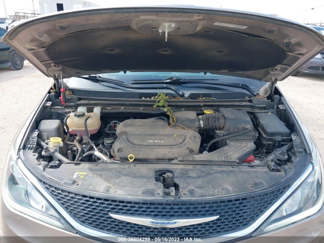 2C4RC1GG4JR105798 Chrysler Pacifica Limited