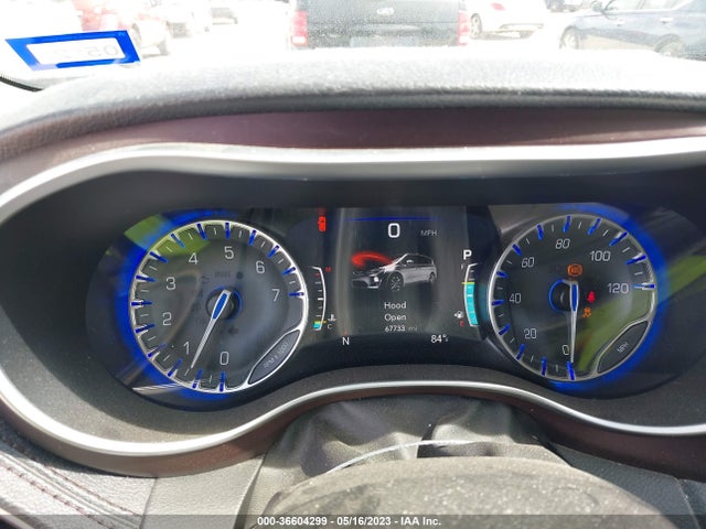2C4RC1GG4JR105798 Chrysler Pacifica Limited