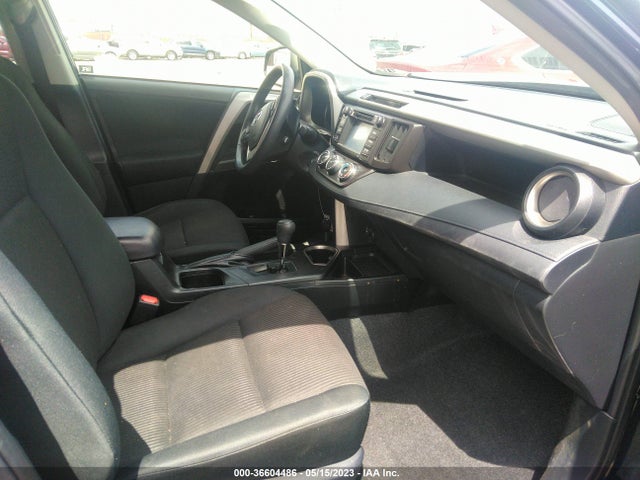 2018 TOYOTA RAV4 LE VIN: JTMZFREV5JJ197077