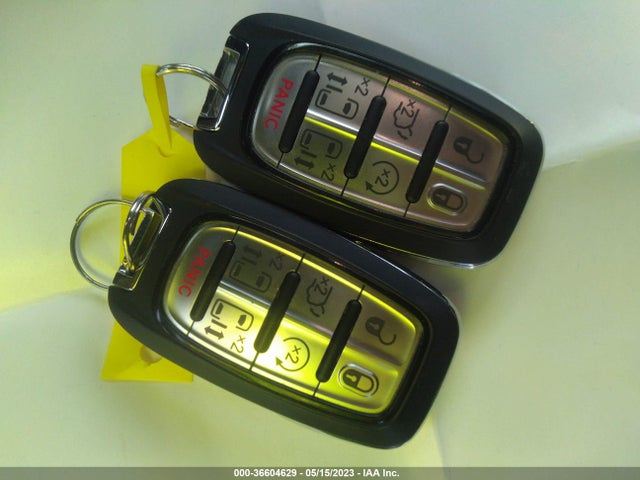 2C4RC1BG0MR601547 Chrysler Pacifica Touring L